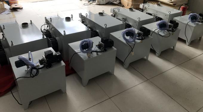 120000 Btu / H 鳥類産卵器の暖房器 8バー型 掛ける作業圧 0